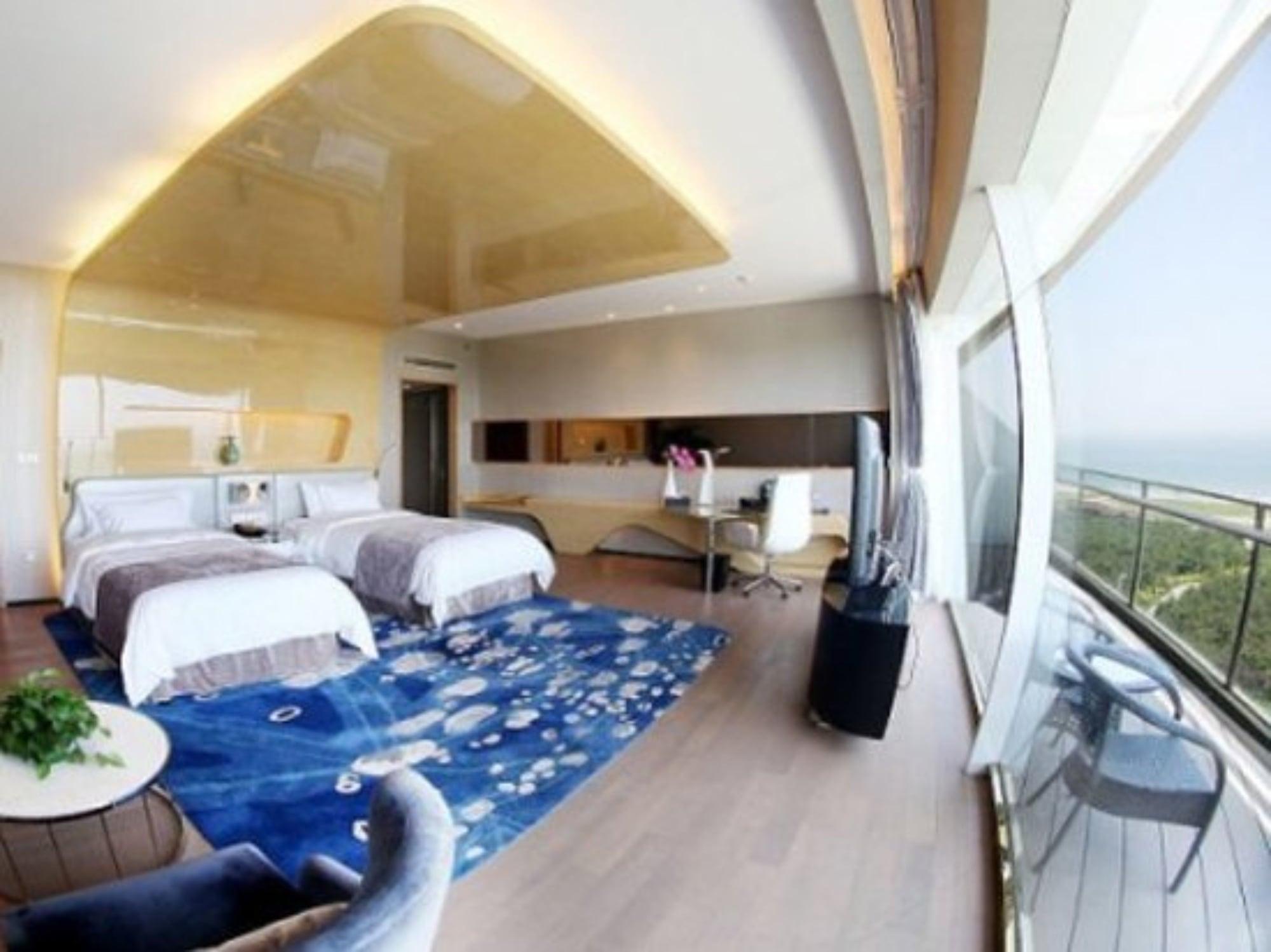 Wyndham Grand Qingdao Ξενοδοχείο Εξωτερικό φωτογραφία