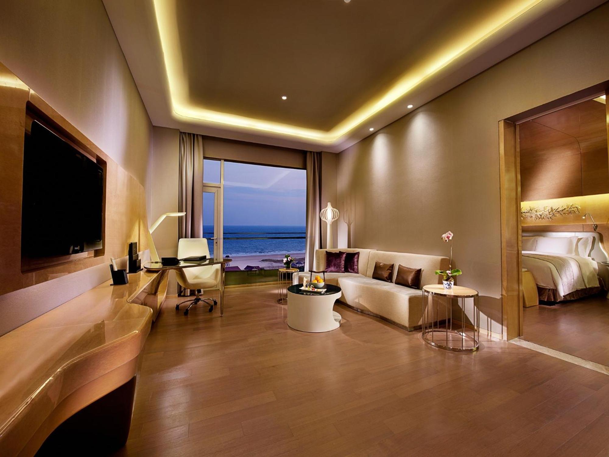 Wyndham Grand Qingdao Ξενοδοχείο Δωμάτιο φωτογραφία