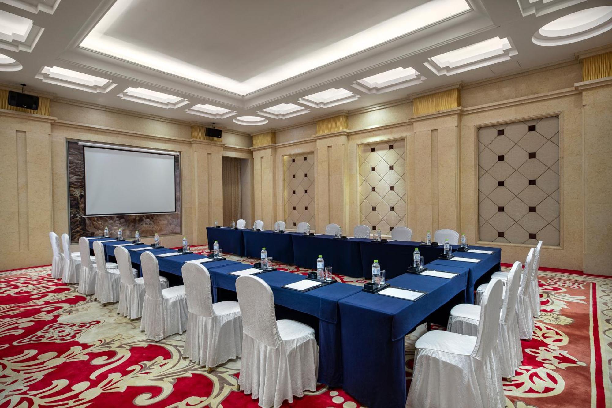 Wyndham Grand Qingdao Ξενοδοχείο Εξωτερικό φωτογραφία