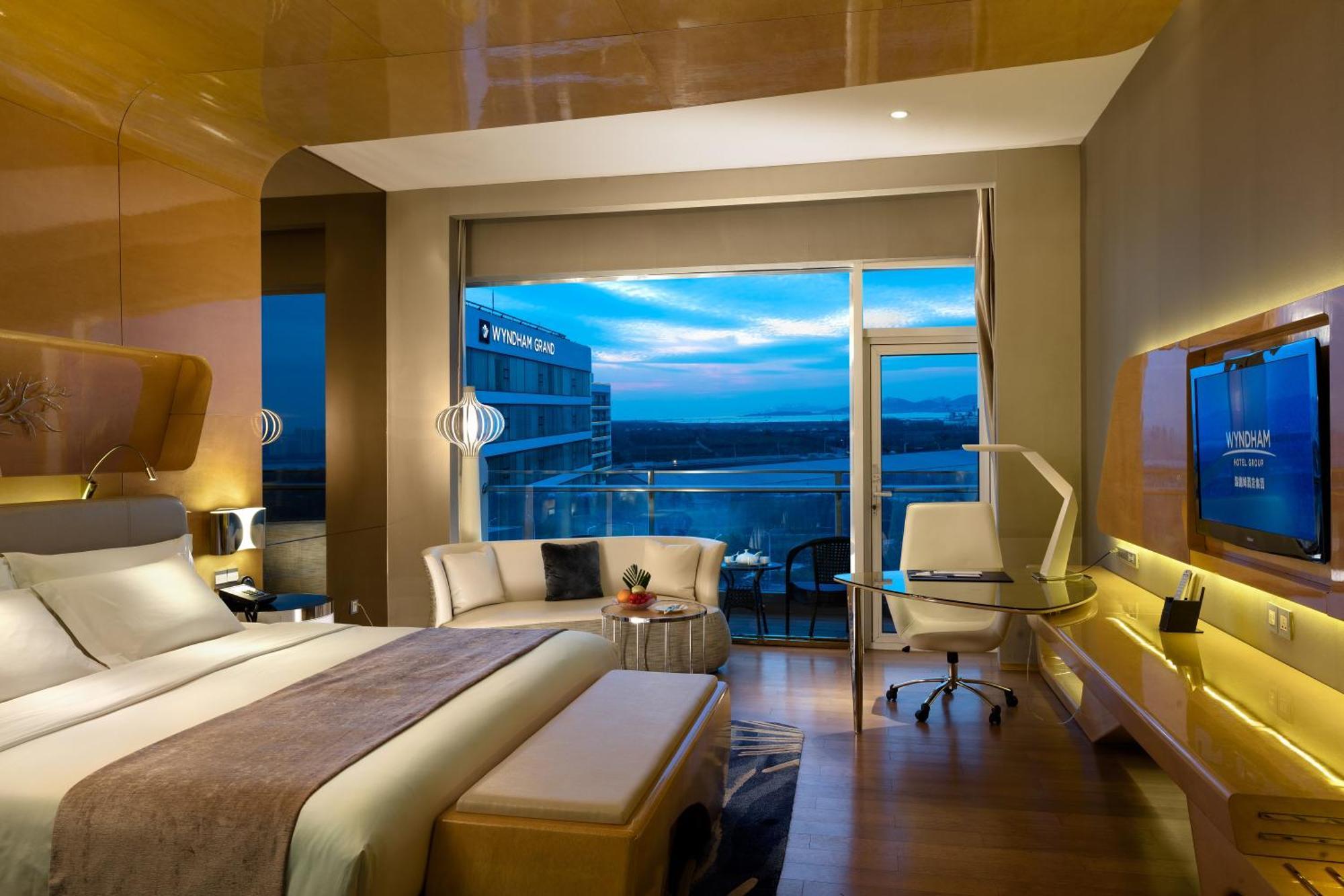 Wyndham Grand Qingdao Ξενοδοχείο Εξωτερικό φωτογραφία