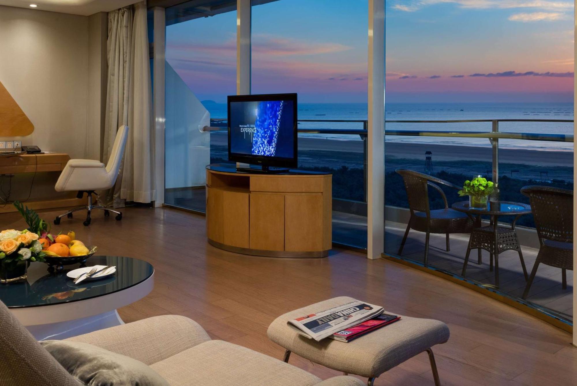 Wyndham Grand Qingdao Ξενοδοχείο Εξωτερικό φωτογραφία