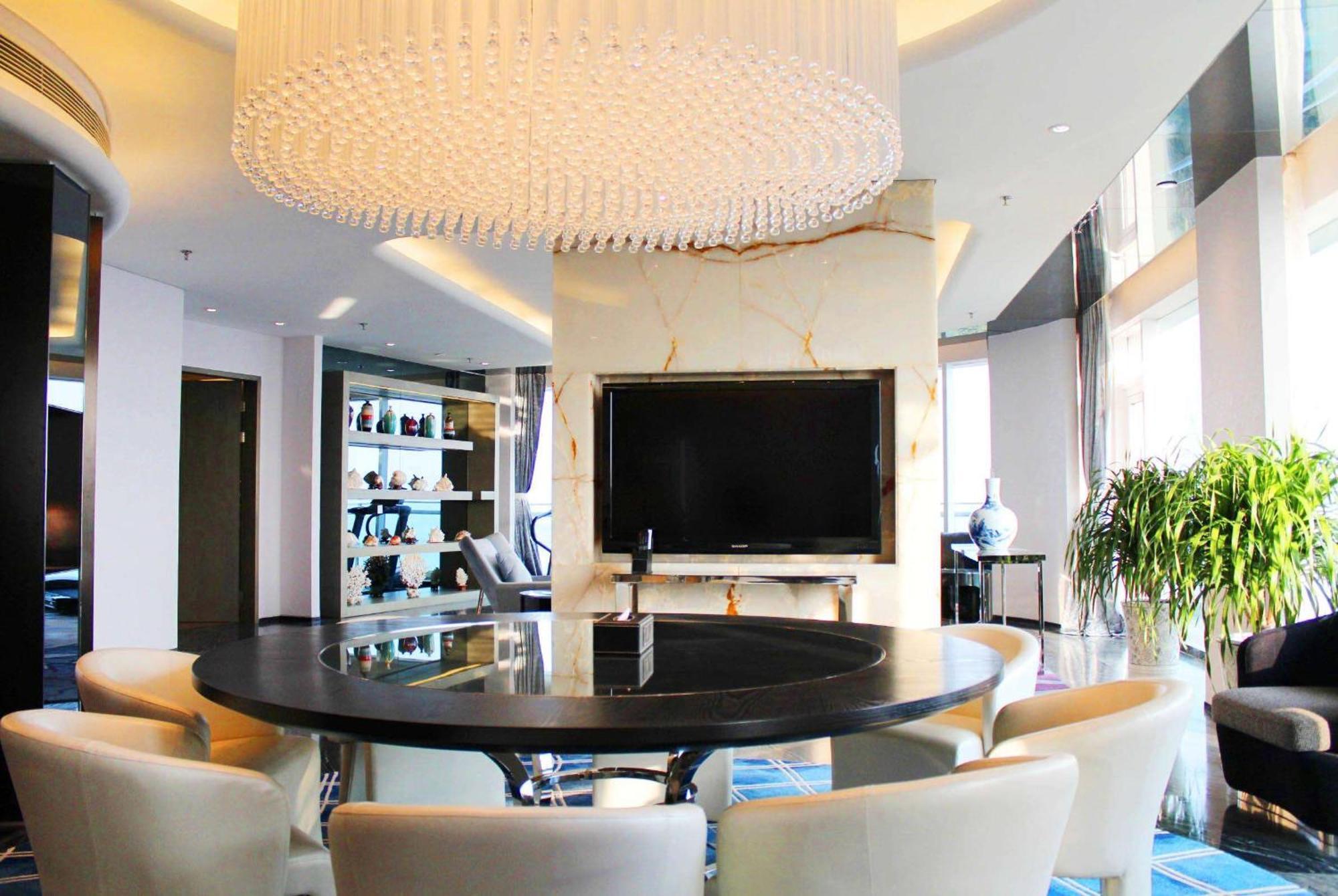 Wyndham Grand Qingdao Ξενοδοχείο Εξωτερικό φωτογραφία